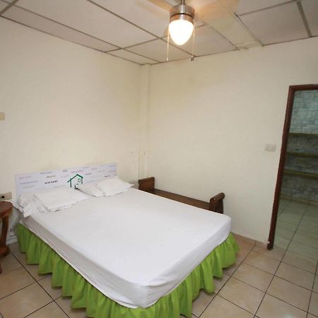 סנטה אנה Hostal Casa Verde מראה חיצוני תמונה