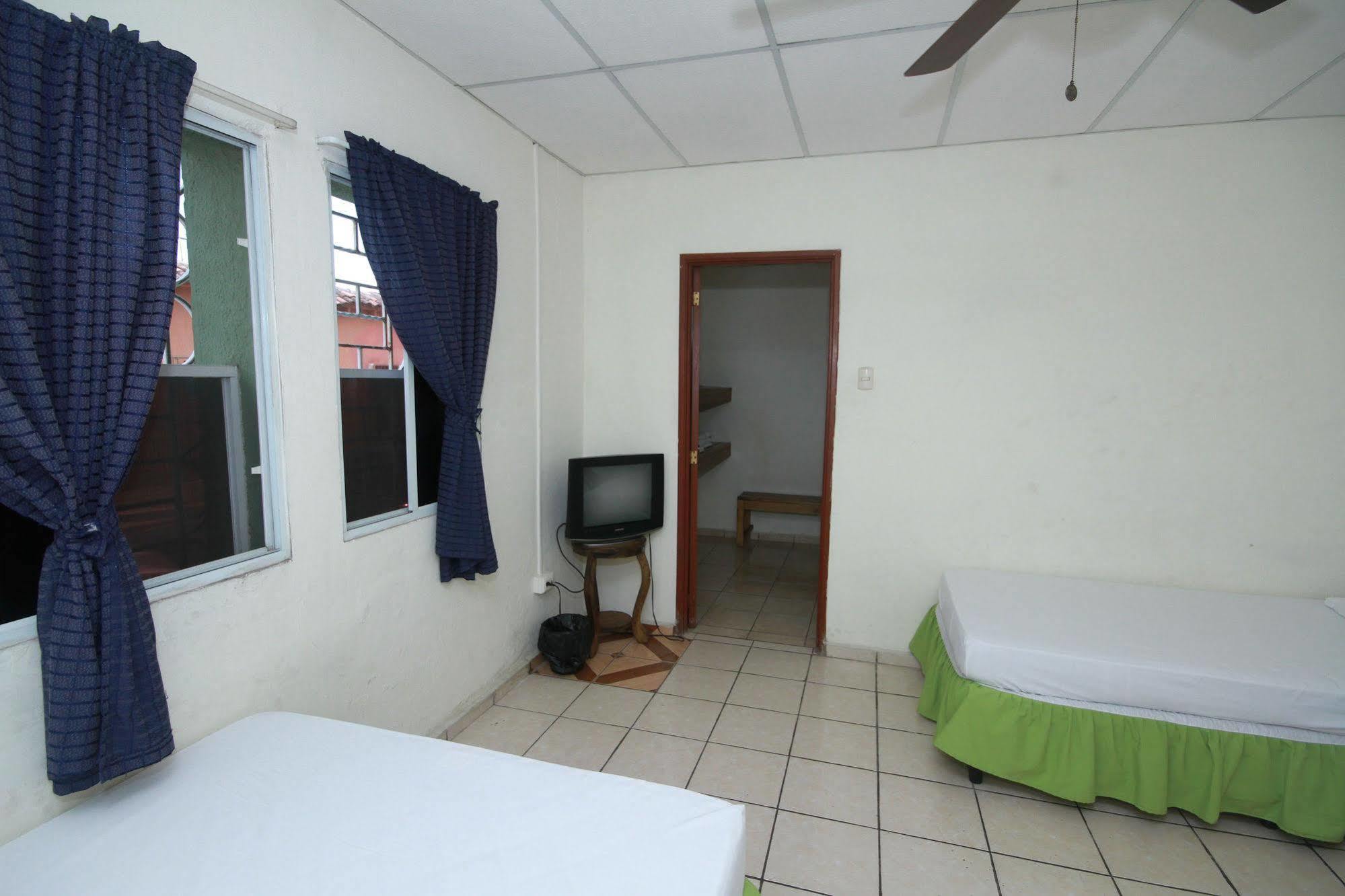 סנטה אנה Hostal Casa Verde מראה חיצוני תמונה